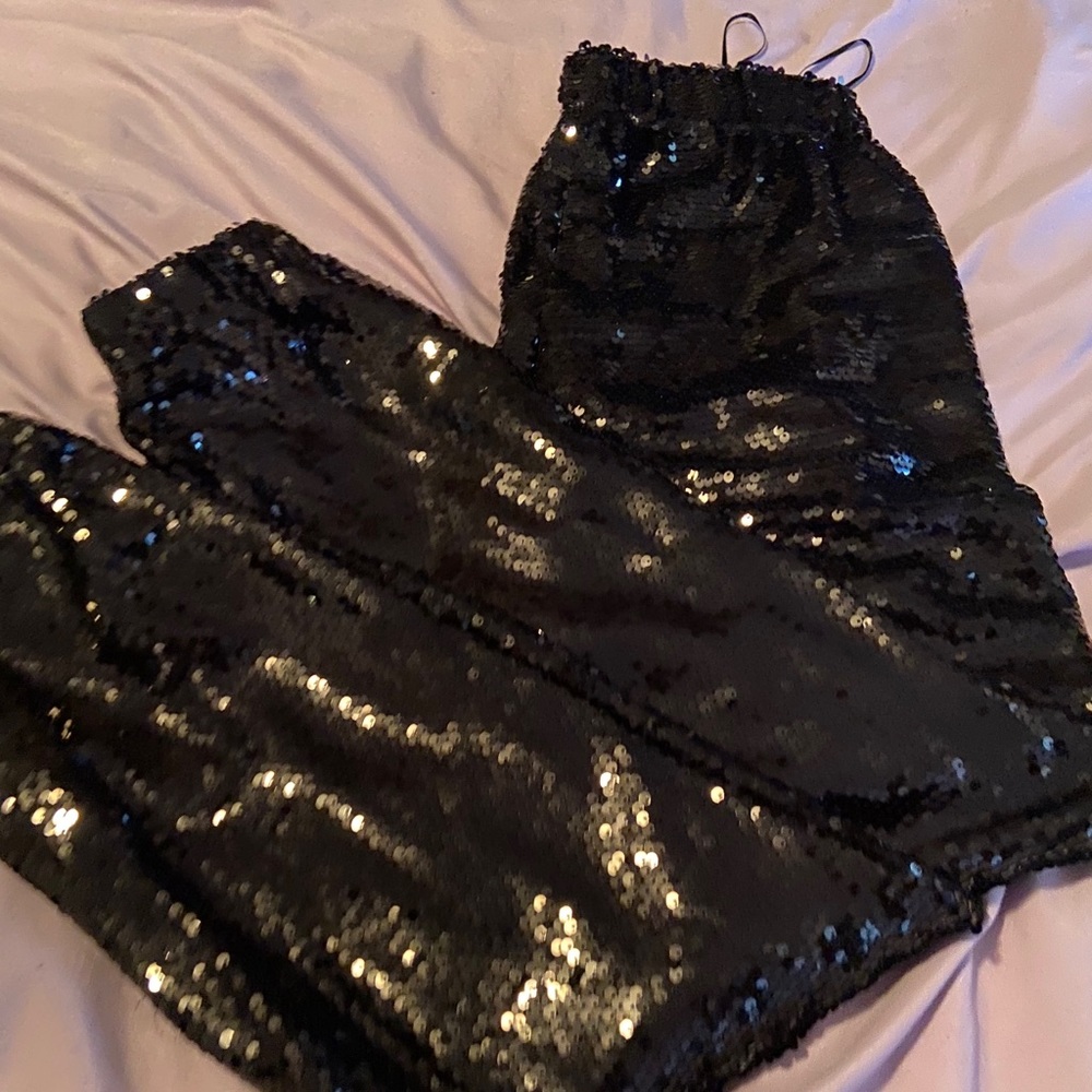 Revolve sequin joggers - Picture 2 of 6